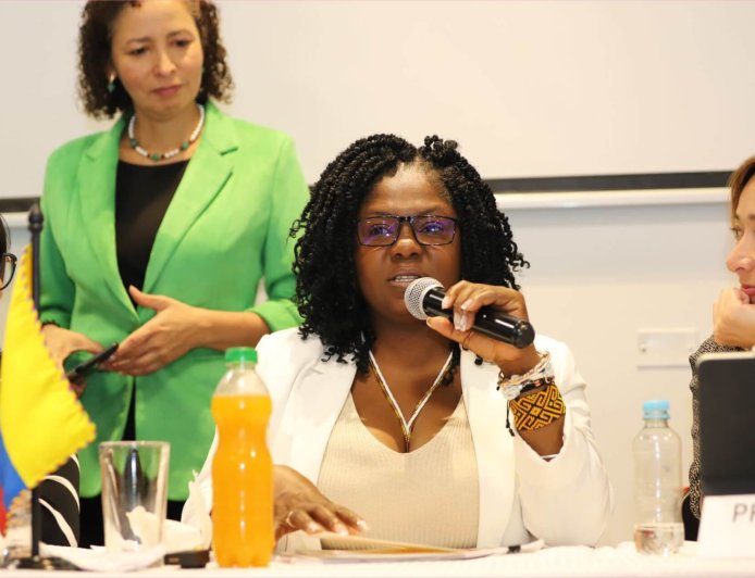 Francia Márquez: Entre la invisibilidad política y la crítica a Trump