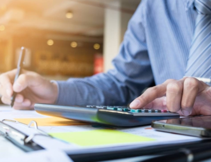 ¿Aumentar impuestos o fortalecer la lucha antidrogas? Dos dilemas, una sola agenda nacional ????