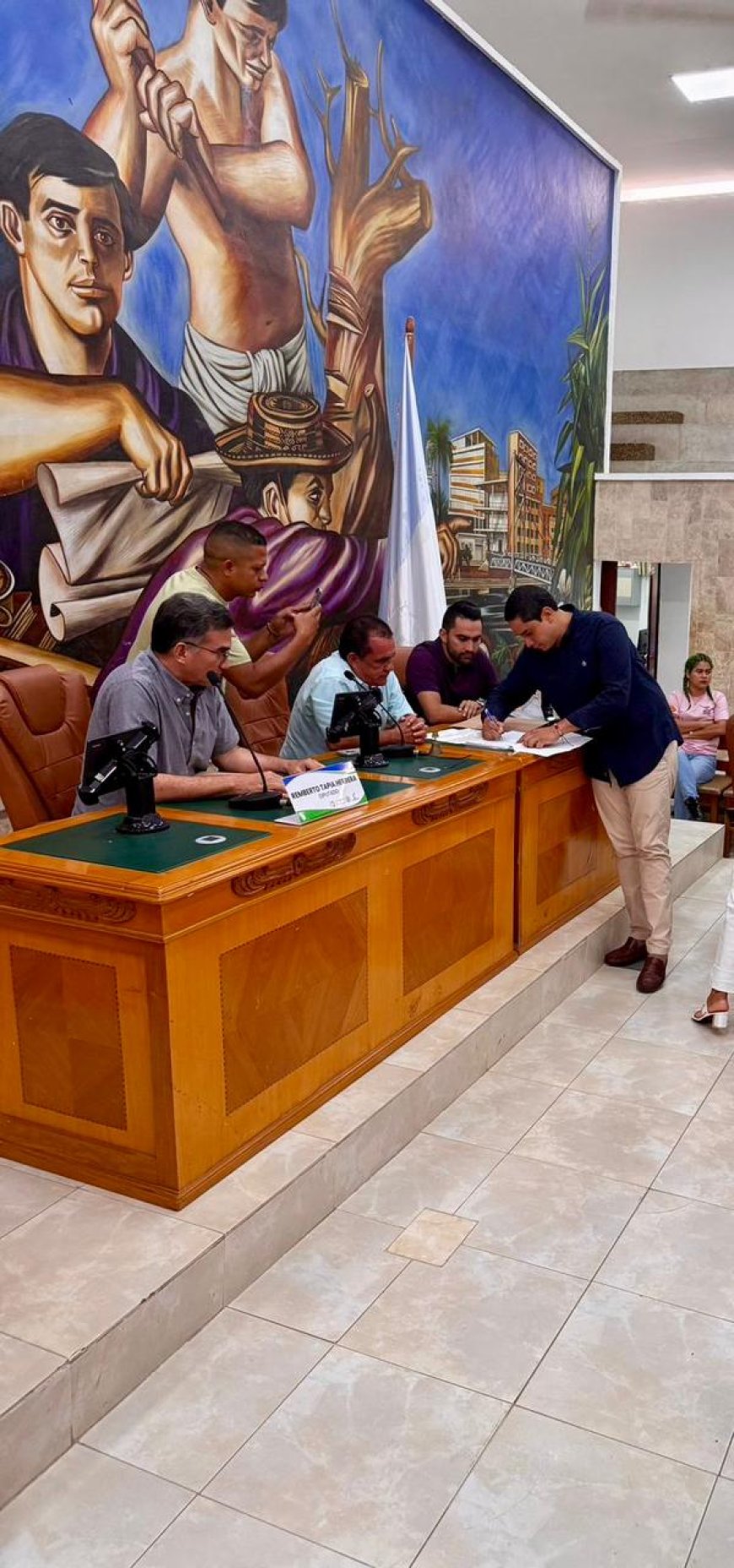 Nueva designación de gobernador ad hoc para Córdoba: Juan Pablo Higuita Milanés, un jurista con amplia trayectoria al servicio público