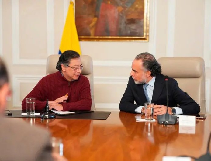 Armando Benedetti revela la estrategia del Gobierno Petro tras el golpe al 'decretazo'